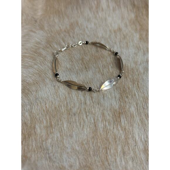 Native American SW Sterling Silver Feather Link Onyx Bracelet 7” - Picture 9 of 12